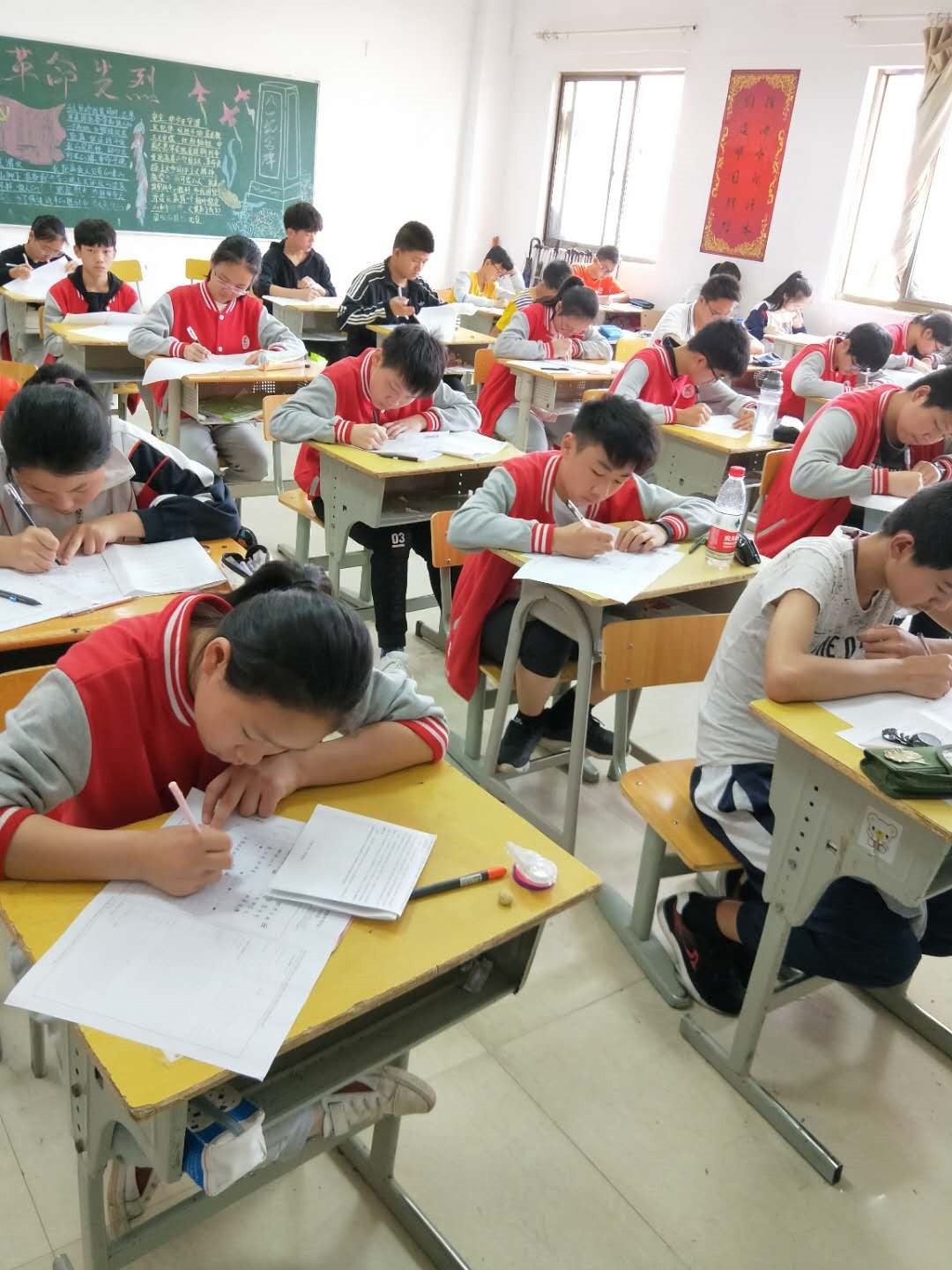 E:\雜項(xiàng)\稿費(fèi)\2019\聚仁堂稿件4月\南昌現(xiàn)代外國語學(xué)校已修改的文章(1)\南昌現(xiàn)代外國語學(xué)校已修改的文章\一朝耕耘 一朝收獲\期中\(zhòng)微信圖片_2019042520395411.jpg E:\雜項(xiàng)\稿費(fèi)\2019\聚仁堂稿件4月\南昌現(xiàn)代外國語學(xué)校已修改的文章(1)\南昌現(xiàn)代外國語學(xué)校已修改的文章\一朝耕耘 一朝收獲\期中\(zhòng)微信圖片_2019042520395411.jpg